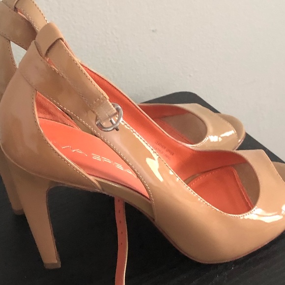 Via Spiga patent leather heels - Picture 3 of 5